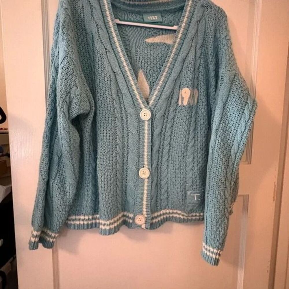 Taylor Swift Light Blue Cable Knit Button Cardigan with White Trim